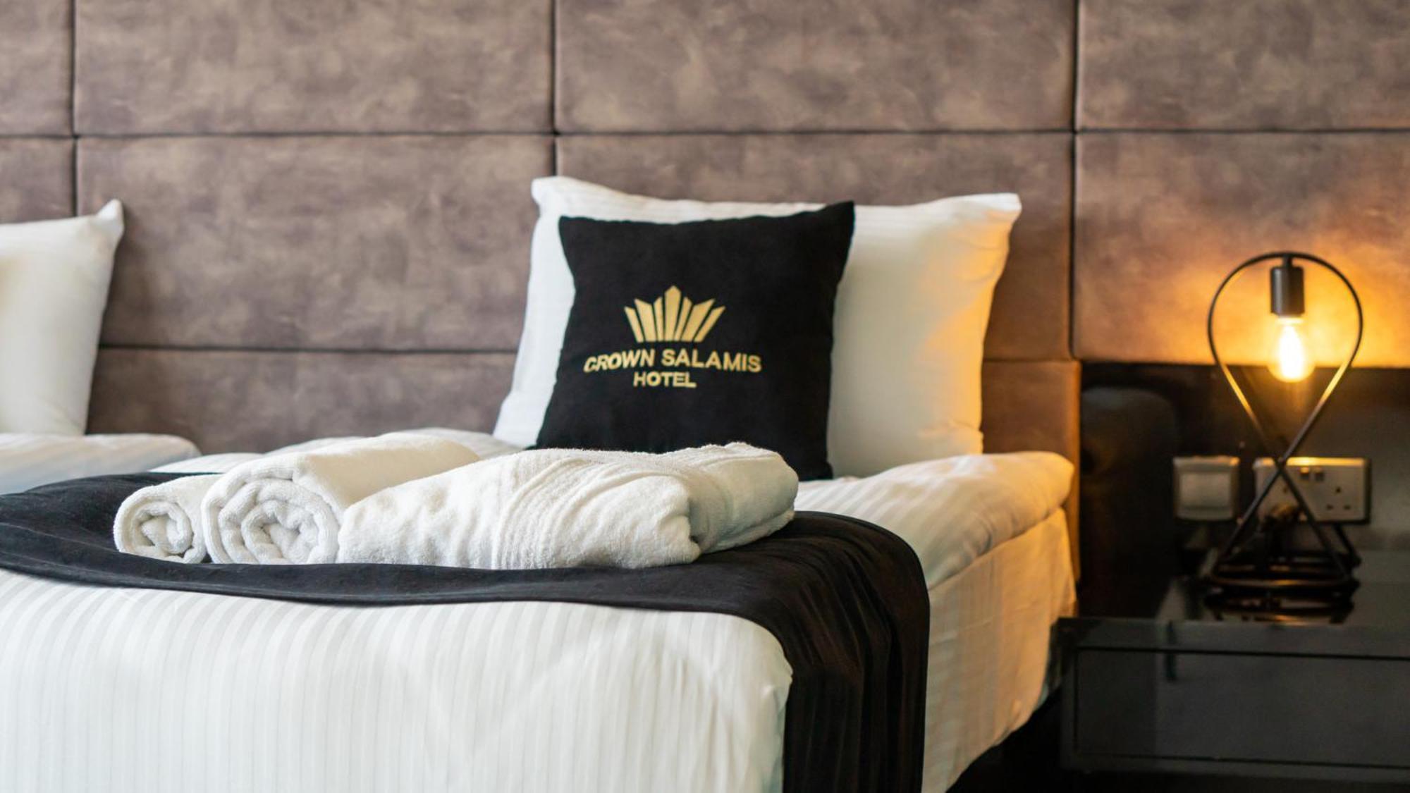 Crown Salamis Hotel Фамагуста Экстерьер фото