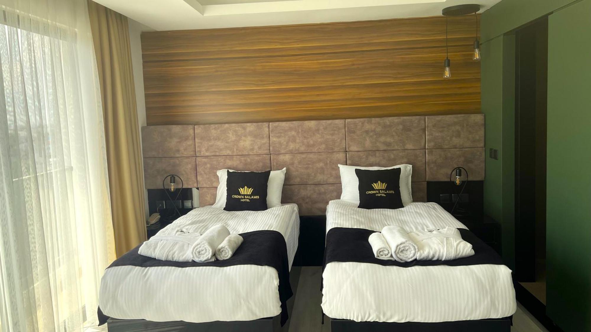 Crown Salamis Hotel Фамагуста Экстерьер фото